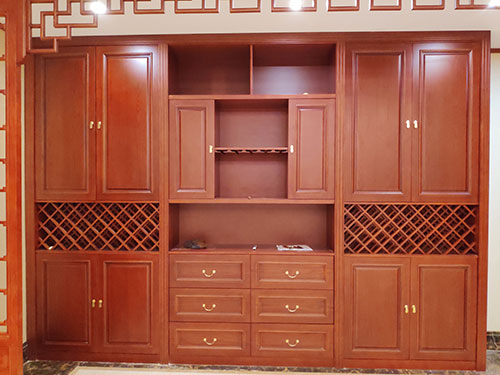 佛山中式家居装修之中式酒柜装修效果图
