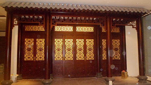 佛山喜迎门中式木作为大家介绍传统中式门窗的种类